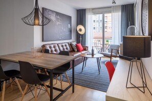 Deluxe Apartment, City View | Living area - Habitat Apartments Hot Jazz (Barcelona)