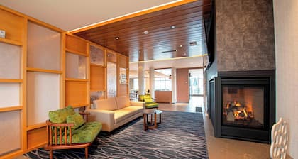 Fairfield Inn & Suites by Marriott Duluth Waterfront