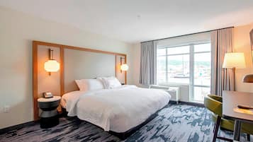 Pillowtop beds, desk, iron/ironing board, free WiFi