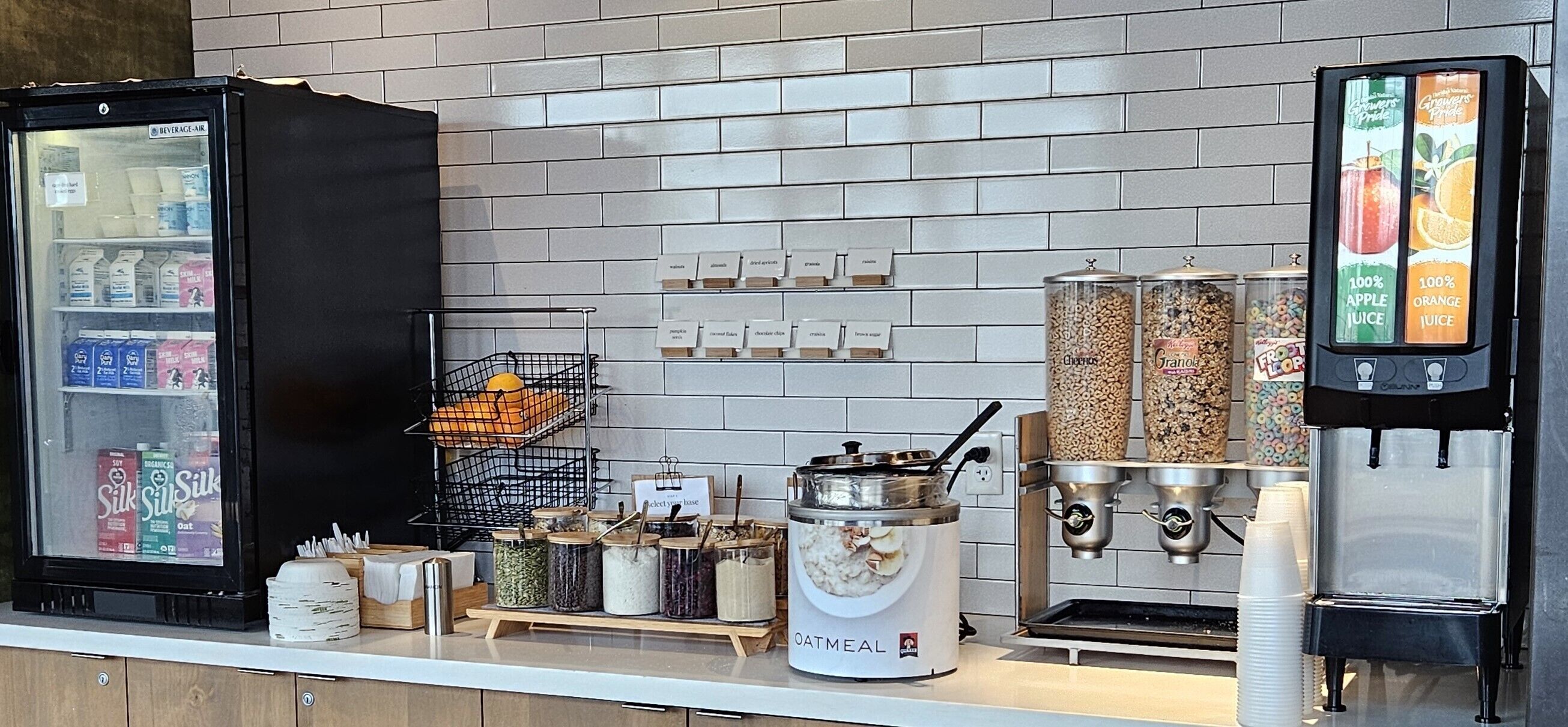 free daily full breakfast