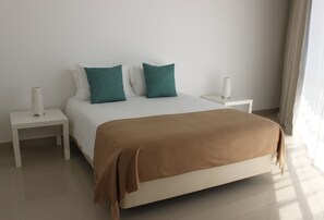 Apartment, 1 Bedroom, Non Smoking, Kitchen (Block A) | Rollaway beds, bed sheets - Parque dos Pastores AL (Ourem)