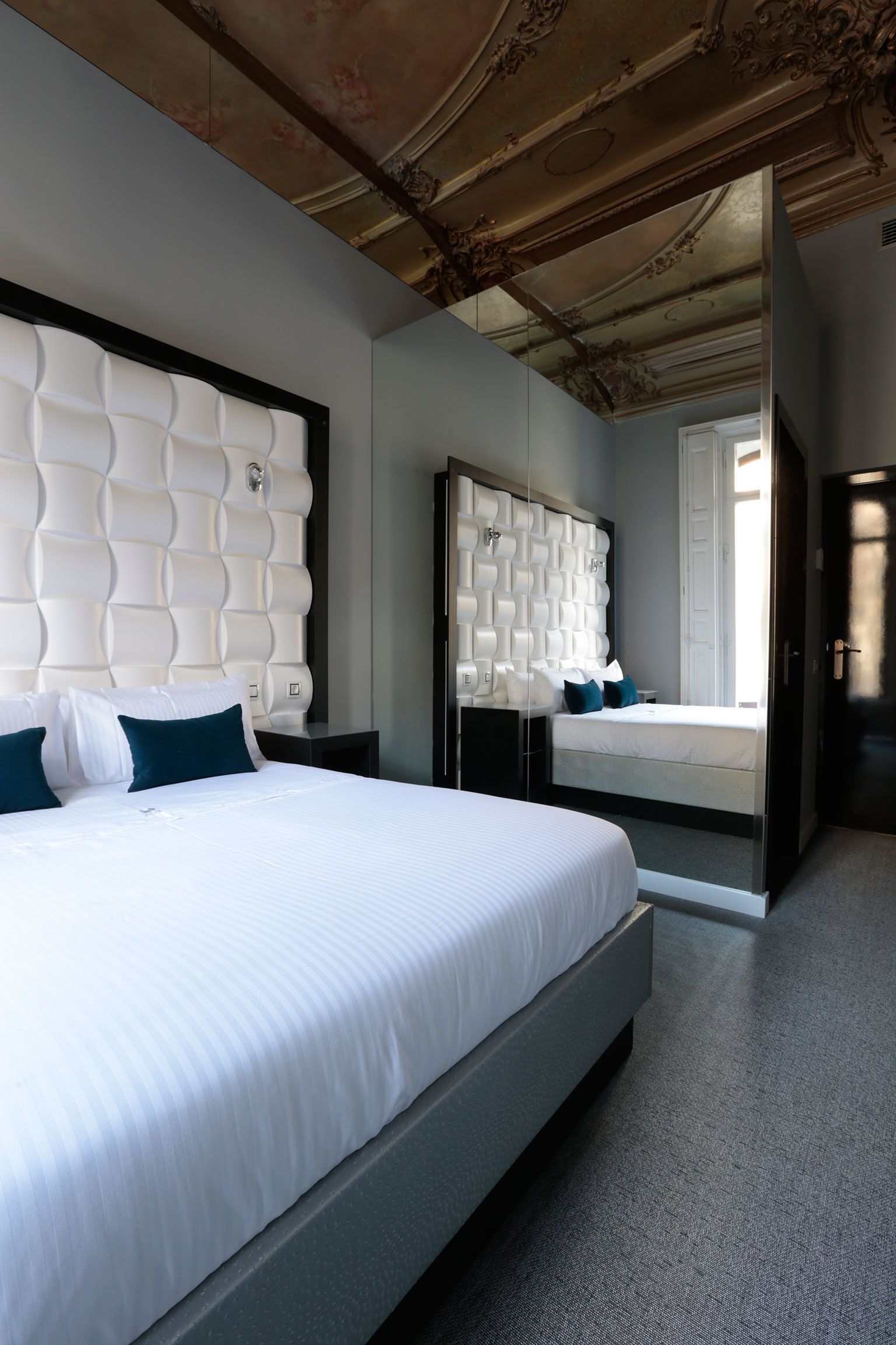 Photo - Amra Barcelona Gran Via