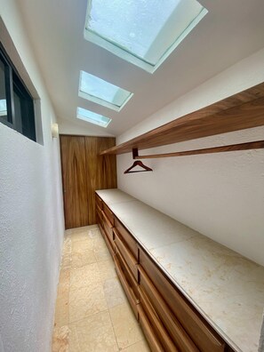 1 slaapkamer, luxe beddengoed, bedden met traagschuimmatrassen