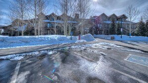 Unclassified image, 2 of 21, button - Breckenridge Adventure Hub (Breckenridge)