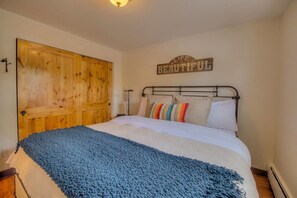 Apartment (1 Bedroom) - Chateau de Breckenridge-unbeatable Location! (Breckenridge)