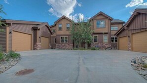 Unclassified image, 3 of 32, button - Creekside Home - Stunning Views w/ Private Hot Tub (Breckenridge)