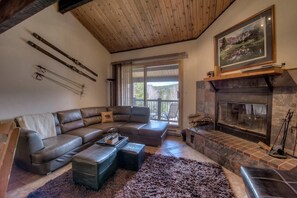 TV, fireplace - Downtown Retreat - Steps to Main St & Village Pool (Breckenridge)