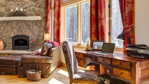 Unclassified image, 3 of 22, button - Lazy Fox Lodge in National Forest (Breckenridge)