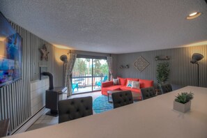 TV, fireplace - Miner's Launchpad - Hike & Ski Breck! (Breckenridge)