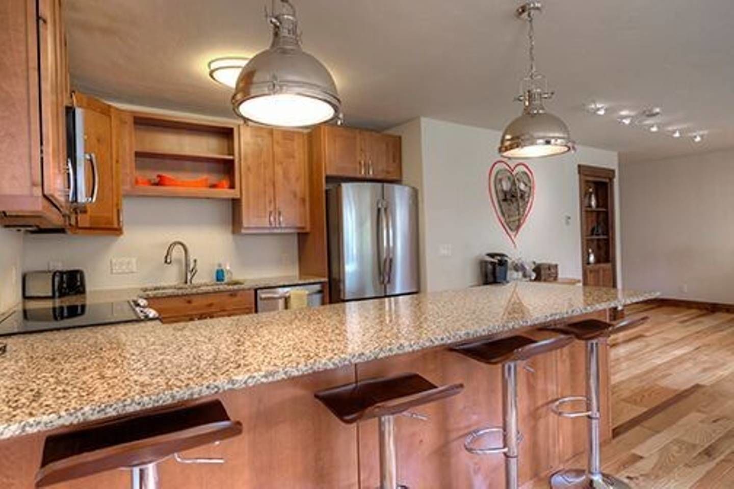 Cookware/dishes/utensils