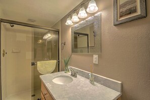 Bathroom - Wildernest Escape - Sunlit Townhome With Spa! (Silverthorne)