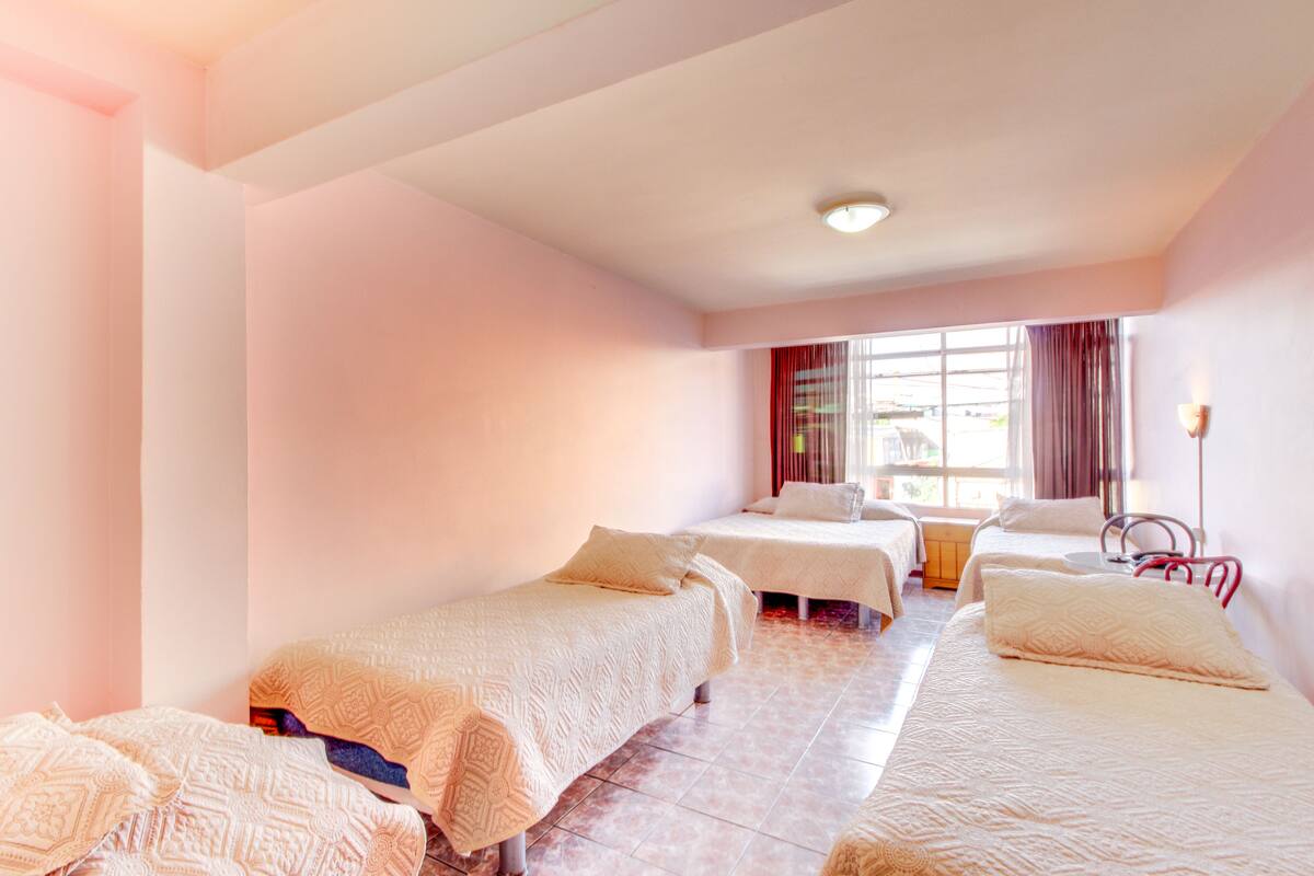 Wifi gratis y ropa de cama