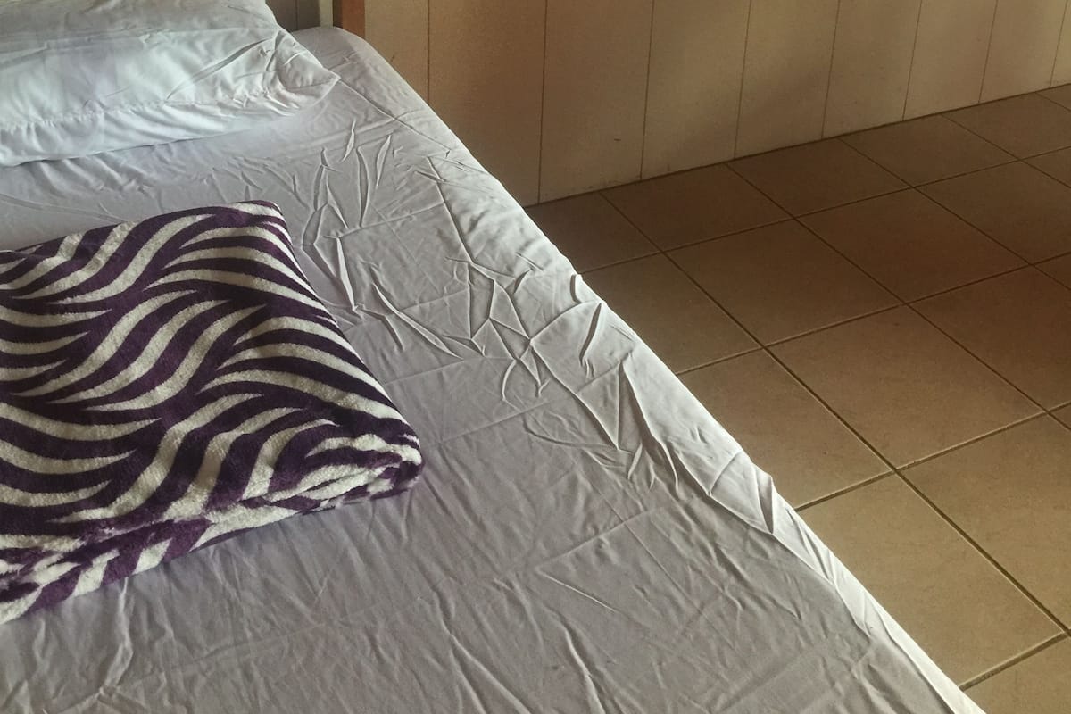 Basic Shared Dormitory, Men only, Accessible, Garden View | Cribs (surcharge), WiFi (free)