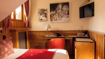 Standard-Doppel- oder -Zweibettzimmer, Bergblick