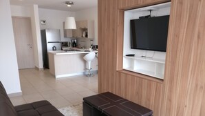 Comfort Apartment, 1 King Bed with Sofa bed | Living area | Flat-screen TV - Boutique Apartment Carso Alameda 1102 (Mexico City)