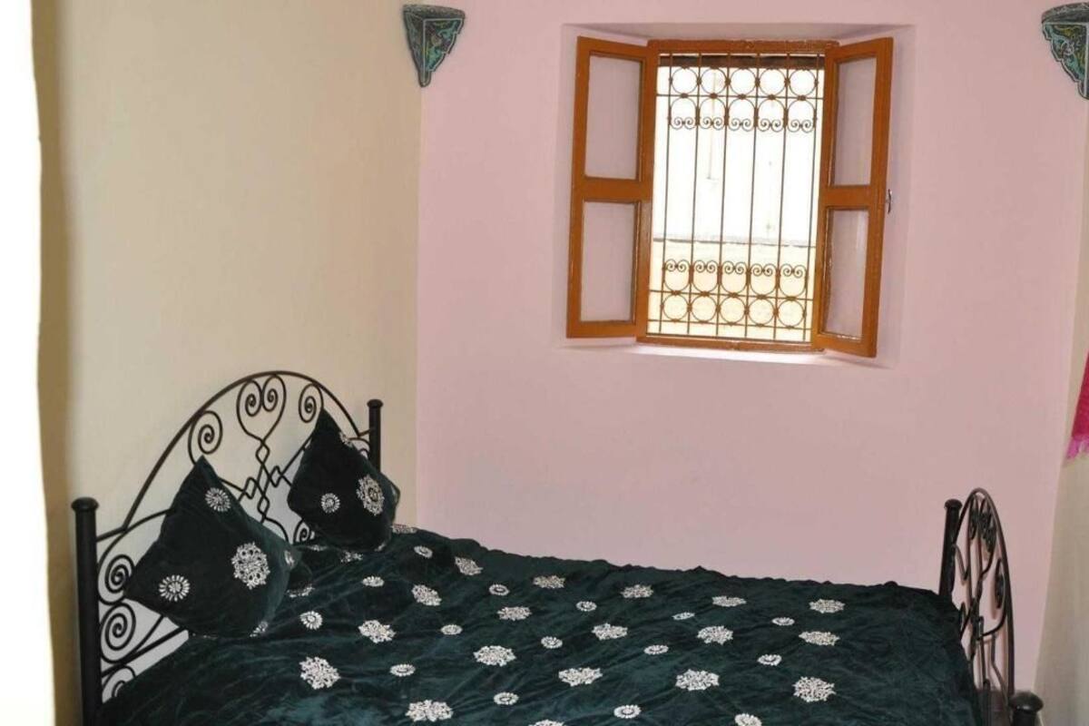 Traditional Double Room, Non Smoking (Al Fassia) | Free WiFi, bed sheets