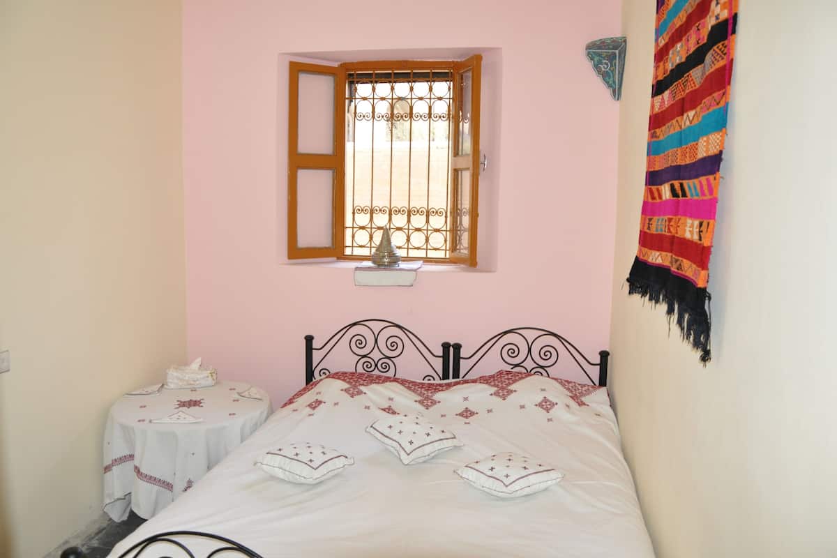 Traditional Double Room, Non Smoking (Yakouta) | Free WiFi, bed sheets