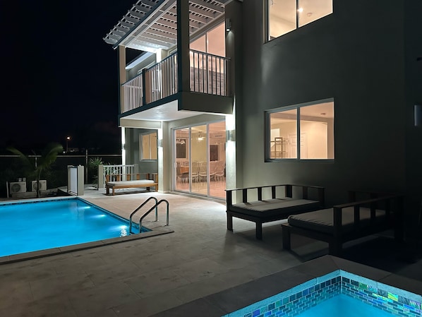 Family House | In-room safe, individually decorated, individually furnished
