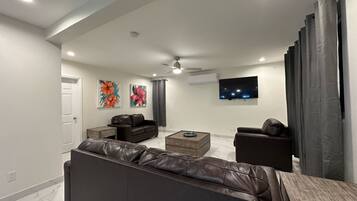 Maison Familiale | Coin séjour