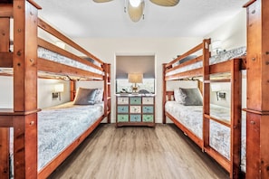 3 Schlafzimmer, Bügeleisen/Bügelbrett, kostenloses WLAN, Bettwäsche