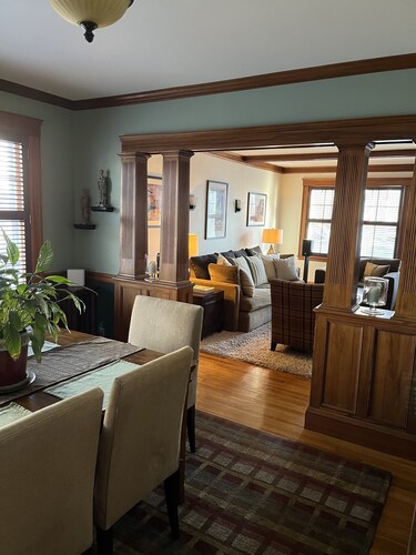 Lähellä Boston Historic kahden makuuhuoneen modernit mukavuudet