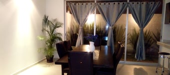 Amplia y Hermosa Casa con Roof Garden