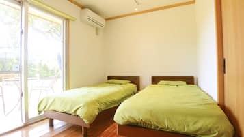 Individually decorated, individually furnished, desk, free WiFi