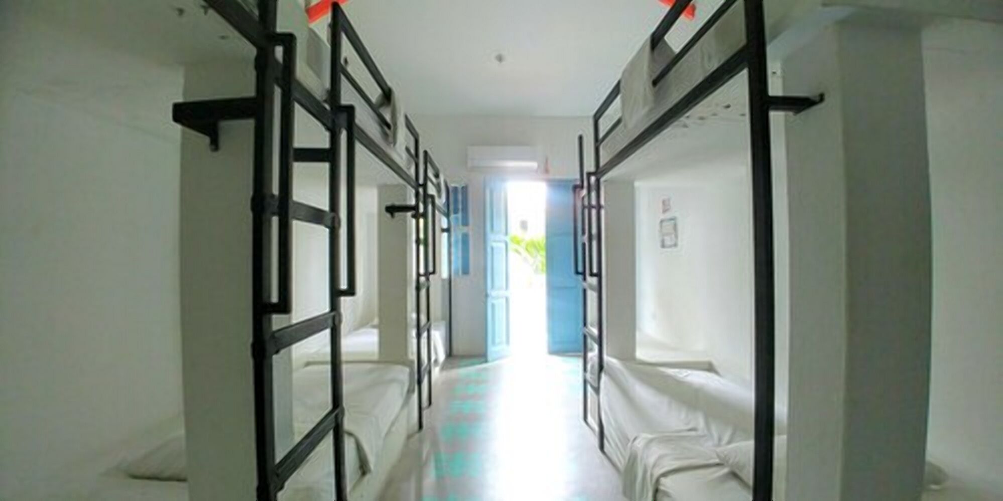 Foto - Media Luna Hostel Cartagena