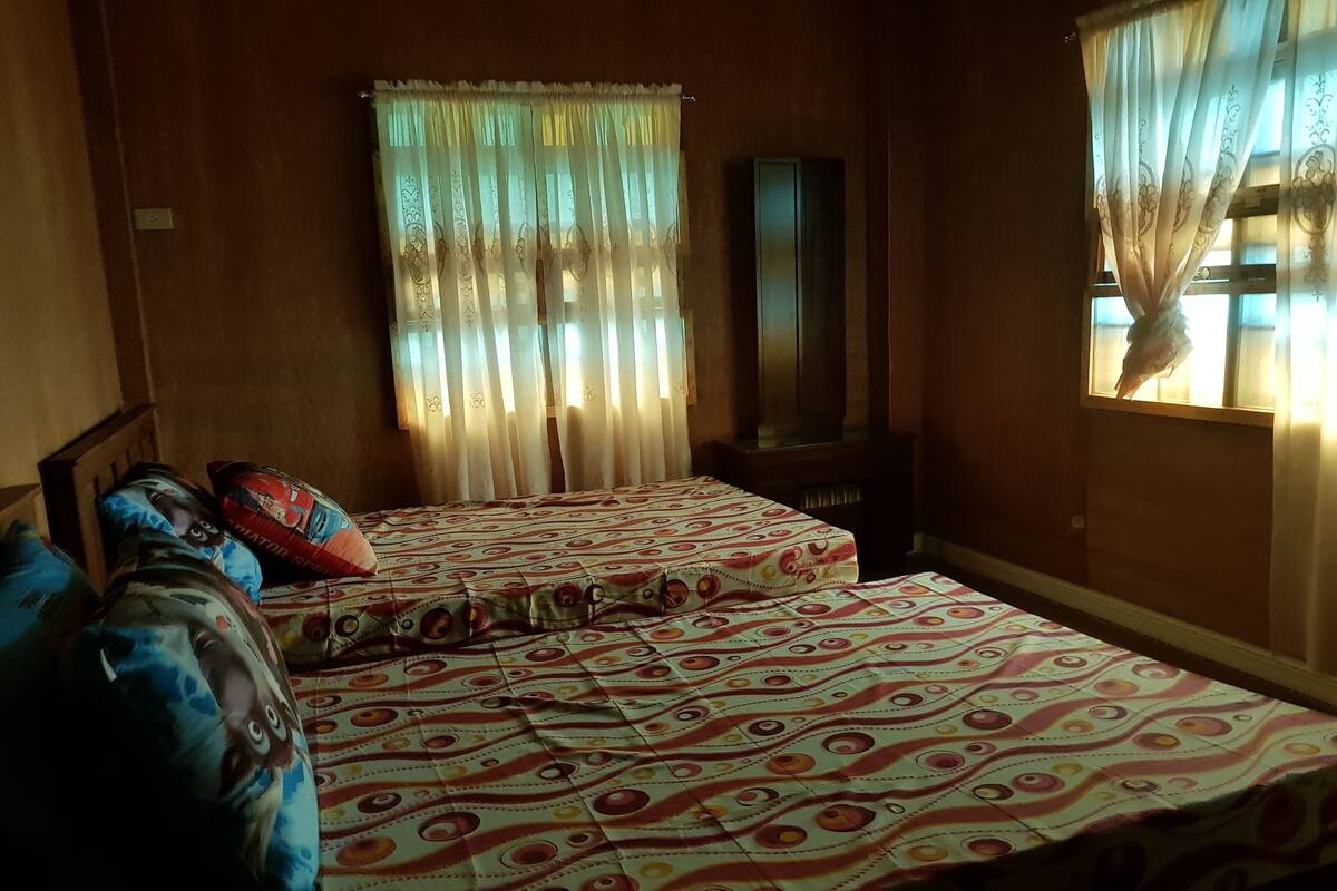 Standardzimmer (with Aircon)