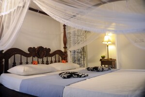 1 habitación, escritorio, tabla de planchar con plancha y wifi gratis 