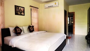 Standard Double Room | In-room safe, free WiFi