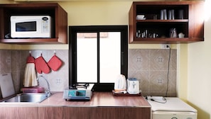 Private kitchenette - Ron's Bungalow (Choeng Thale)