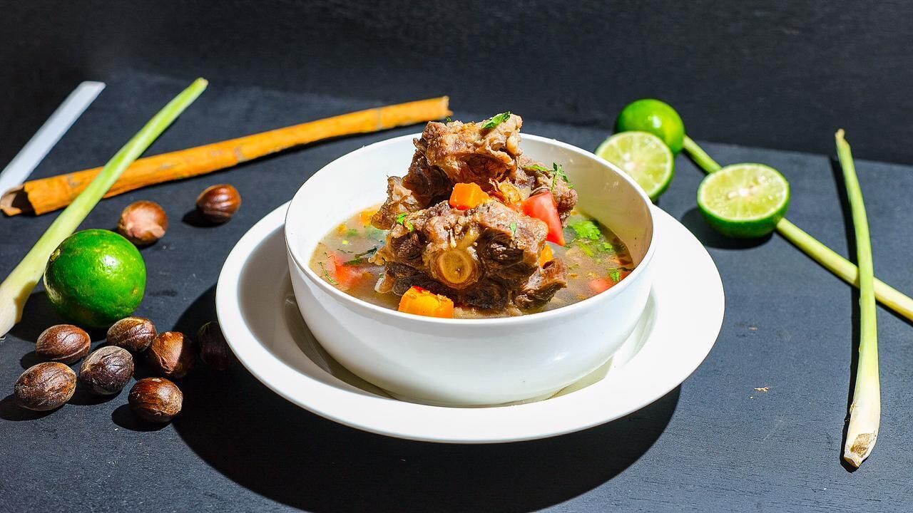 breakfast, lunch and dinner served