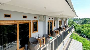 Triple Room + 1 child | Terrace/patio