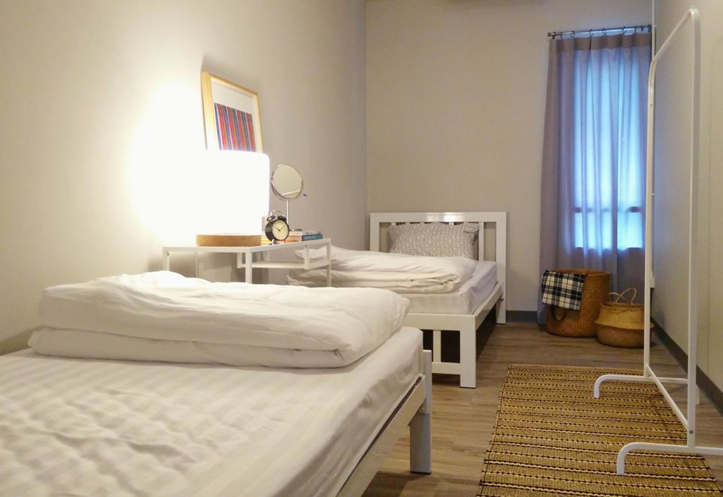 Standard Twin Room with Shared Bathroom