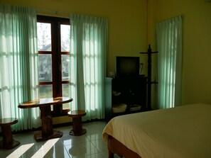 Superior Double Room | Room amenity - Suanluang Garden View Resort (Nong Khai)