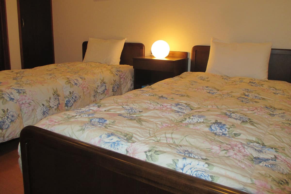 Standard Room | Free WiFi