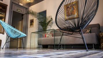 Àrea amb seients del vestíbul