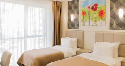 Goldhan Hotel