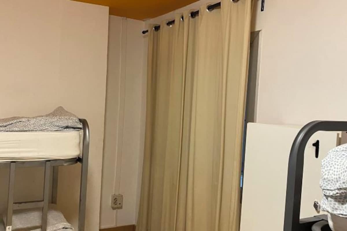 Iron/ironing board (on request), free WiFi, bed sheets
