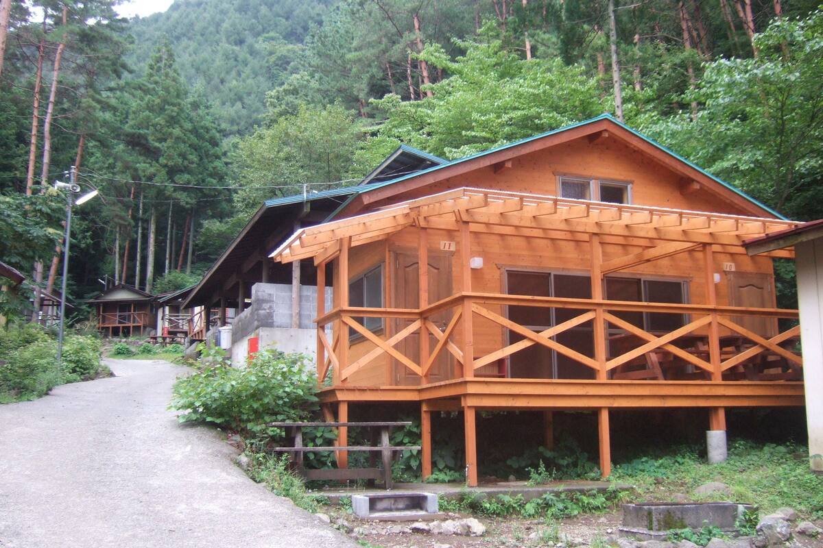 Bungalow (FⅡ Type, for 10~12 Guests)
