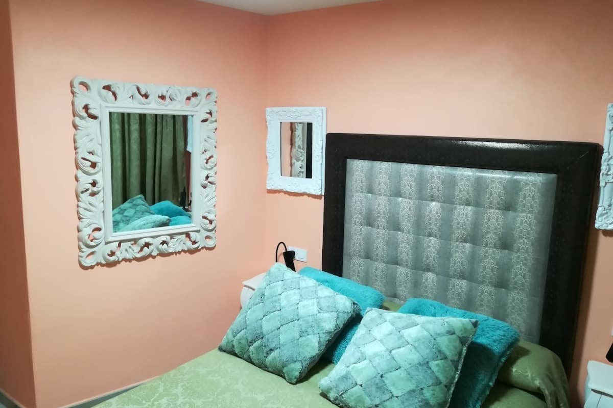 triple room | in-room safe, soundproofing, iron/ironing board, free cots/infant beds