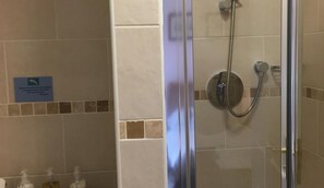 Bathroom | Shower, free toiletries