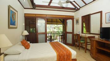 Camera Superior, 1 letto queen (Sentigi 2) | Una cassaforte in camera, con stile personalizzato