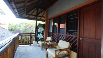 Standard Room, 1 Queen Bed (Lotus 2) | Balcony