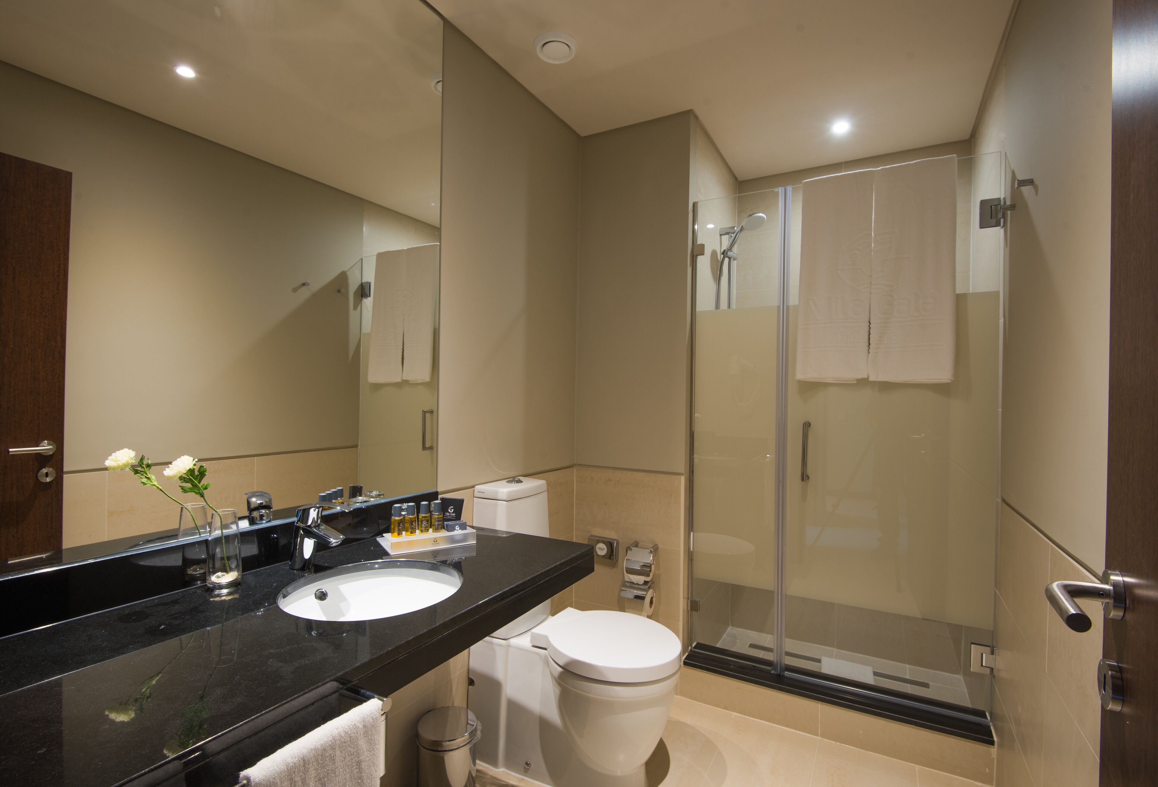 shower, free toiletries, hair dryer, bathrobes