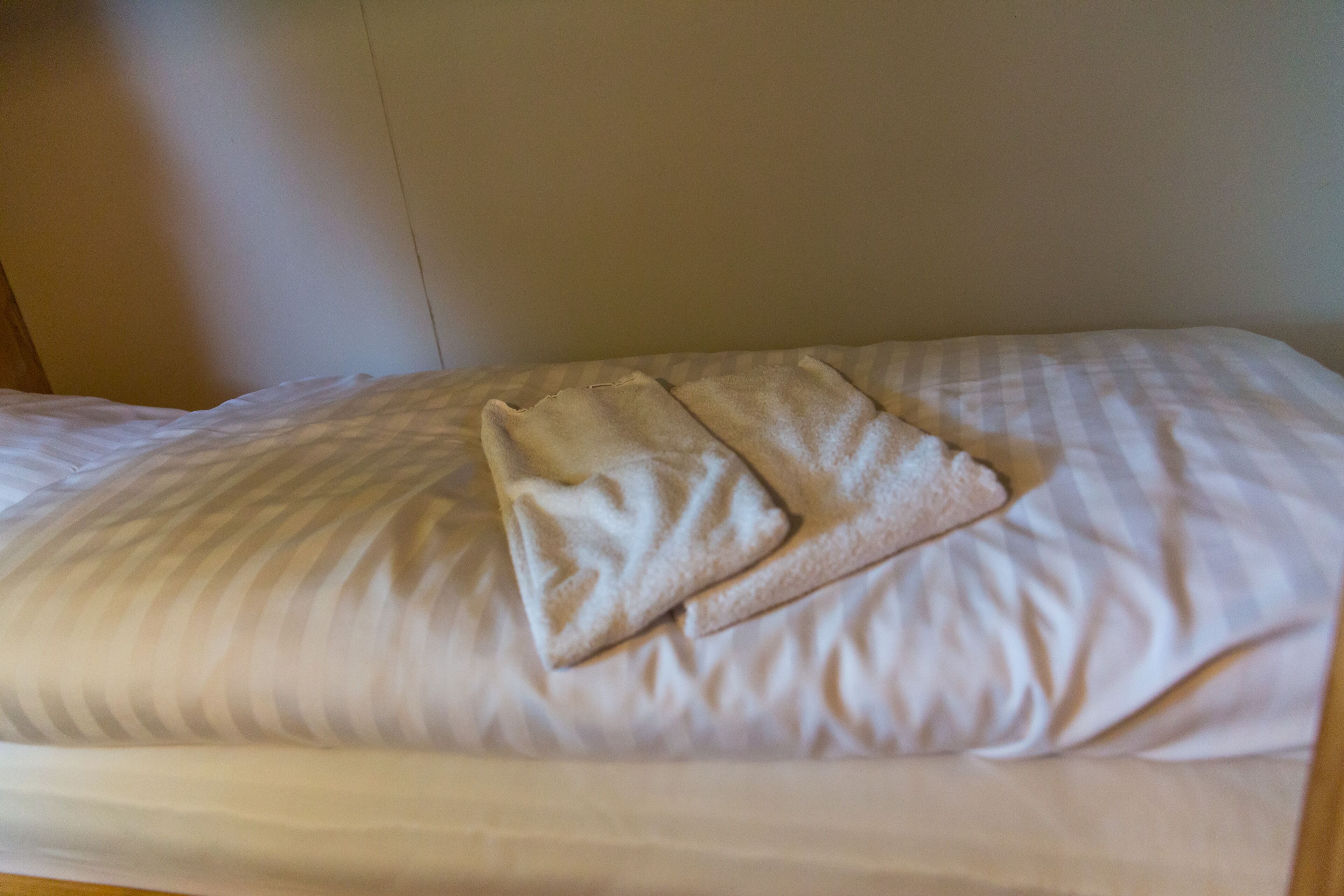 free wifi, bed sheets