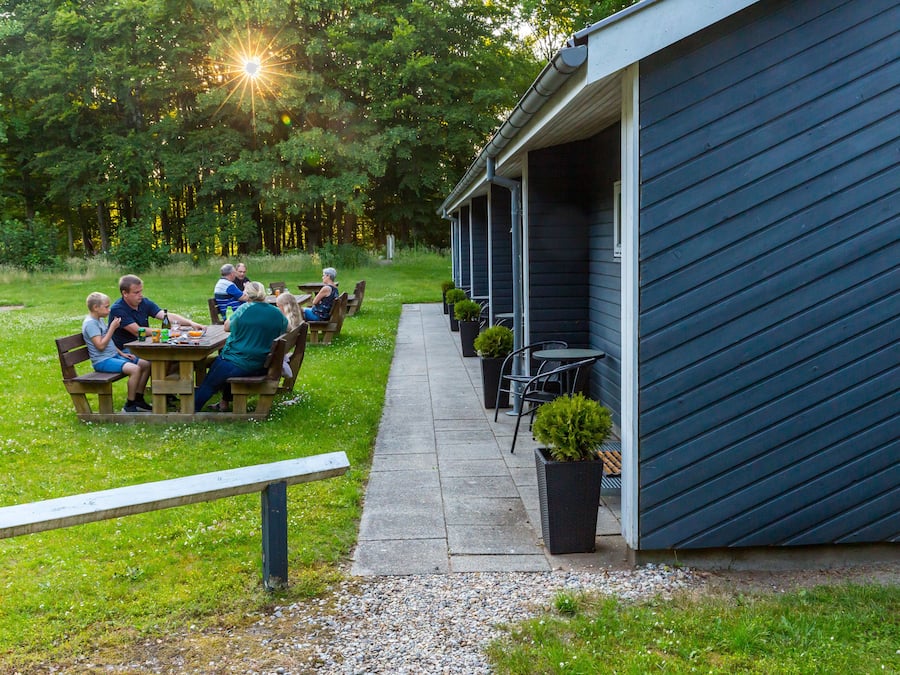 Children’s play area – outdoor