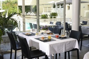 Free buffet breakfast - La Villa Resort (Pieve a Nievole)