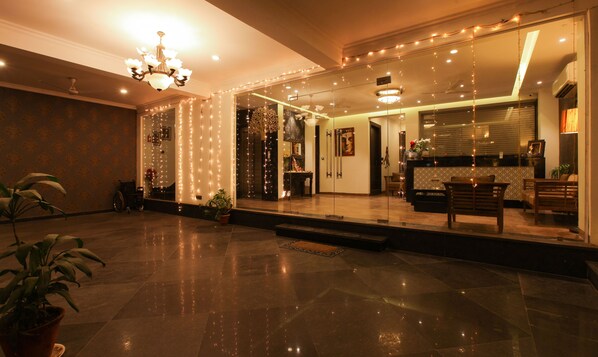 Property entrance - Treebo Trend AND (New Delhi)